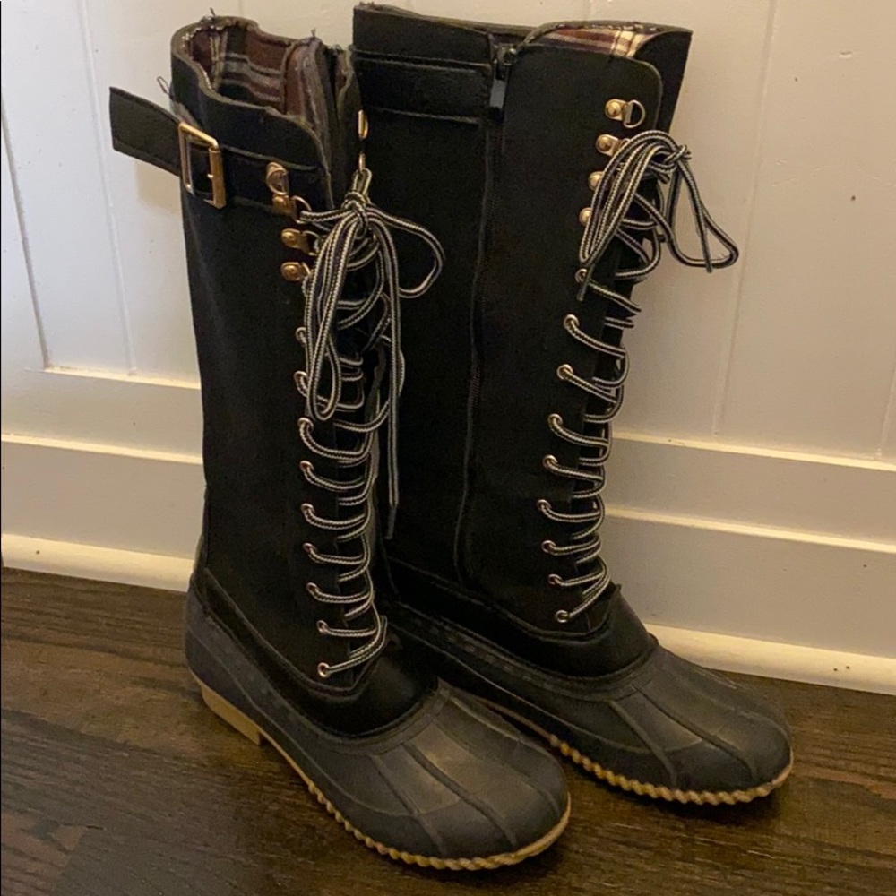 Tall duck boots/winter boots